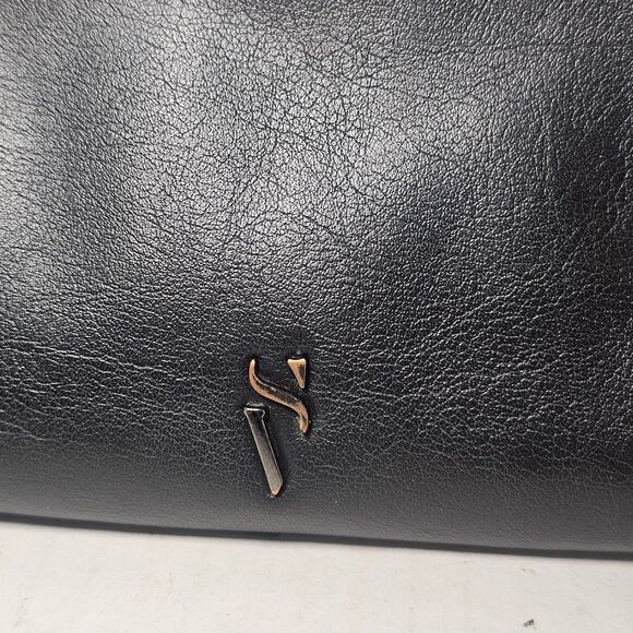 Simply VERA WANG Black Clutch Signature Wristlet - Picture 3 of 7